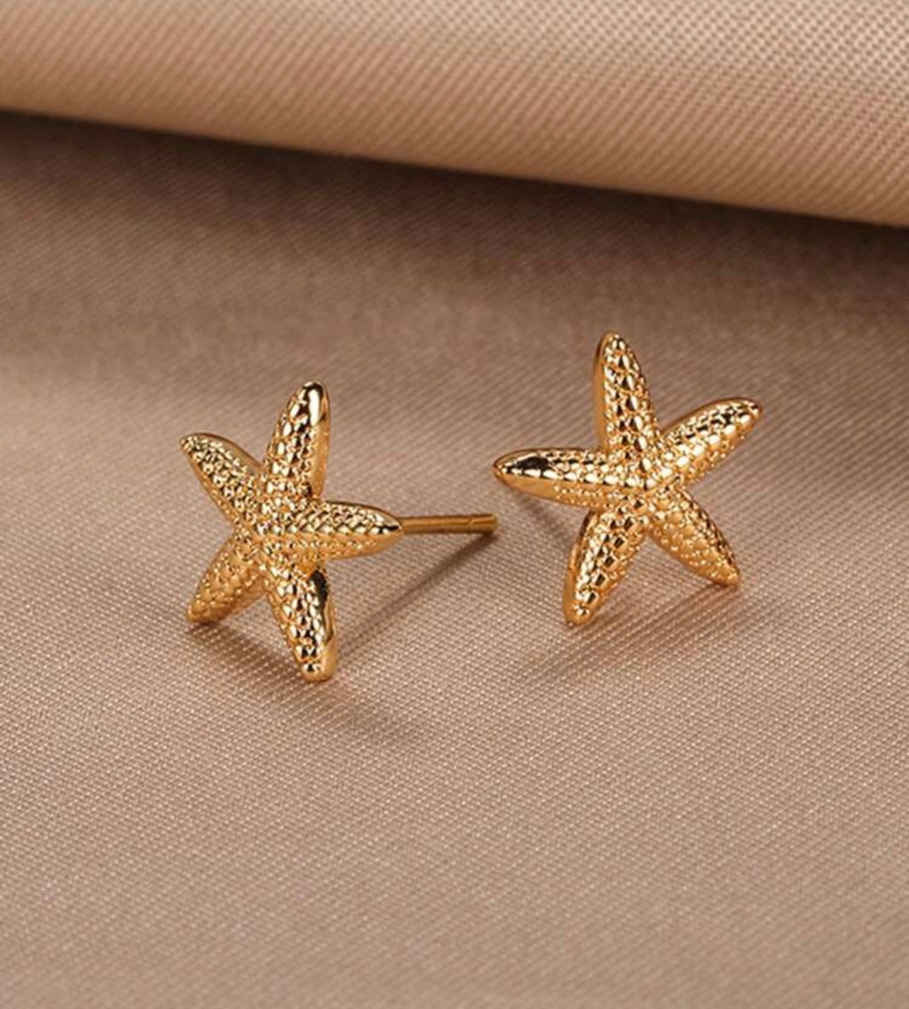 Charming Starfish Stud Earrings
