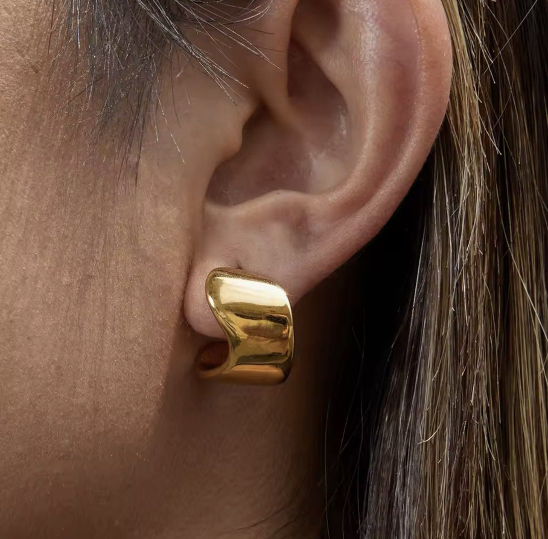 Molten Gold Huggies